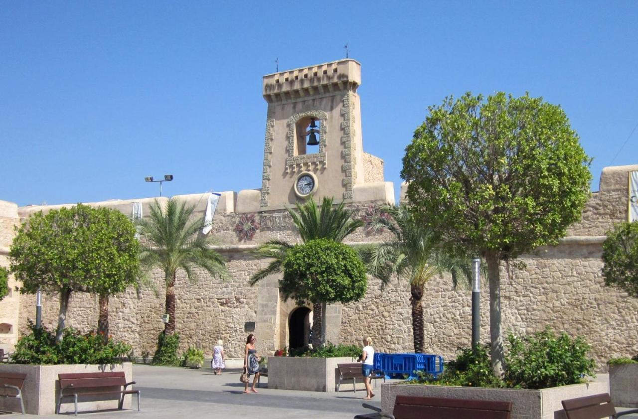Apartamento Pepi Adults Only Santa Pola Kültér fotó