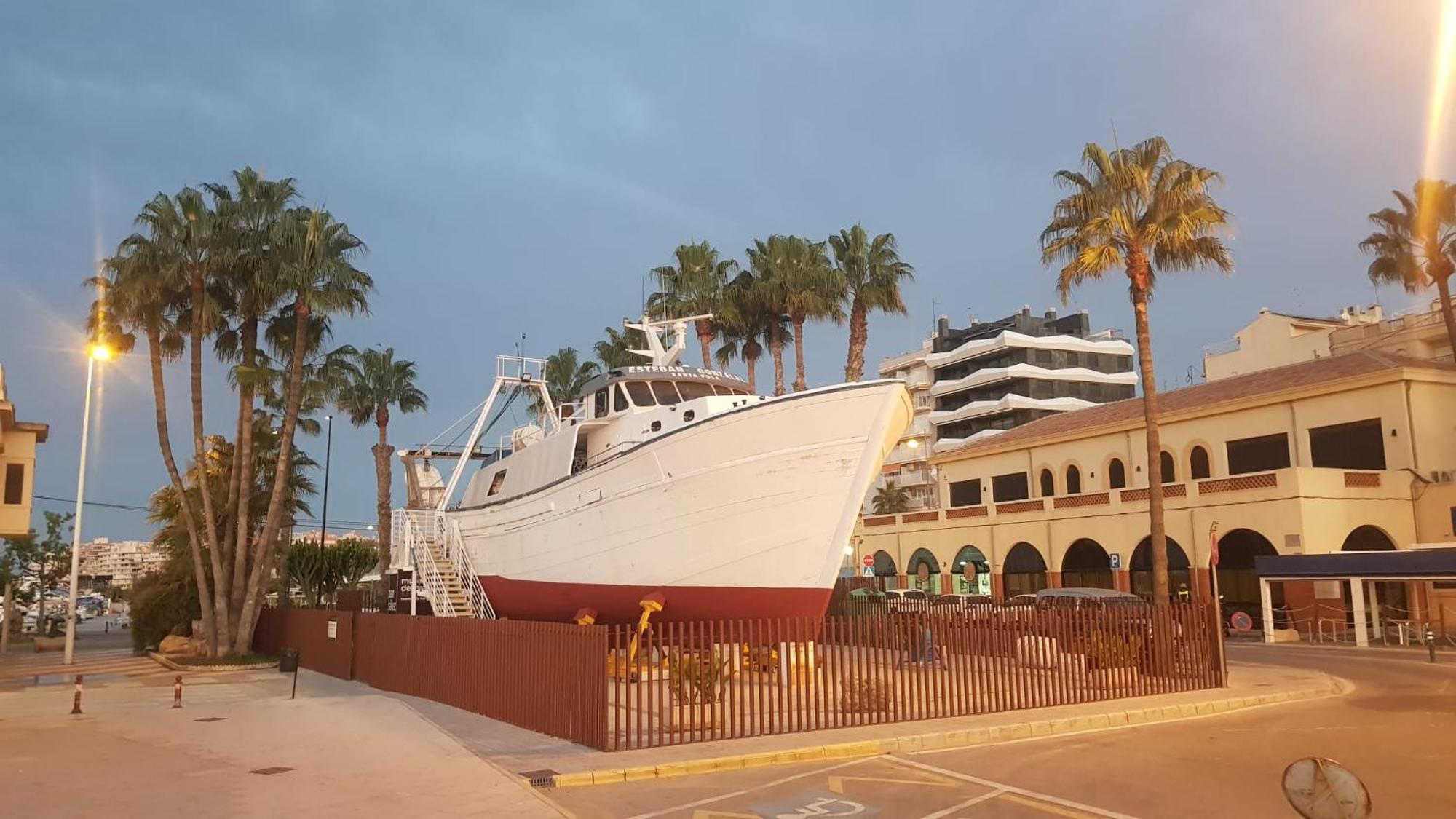 Apartamento Pepi Adults Only Santa Pola Kültér fotó